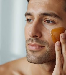 mezczyzna-pielegnacka-skory_wp mezczyzna-pielegnacka-skory_wp